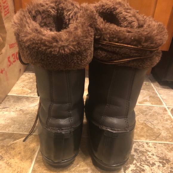 Winter Boots - Picture 3 of 3